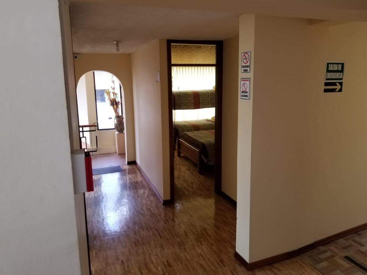 Hostal El Confort Quito Norte Buitenkant foto