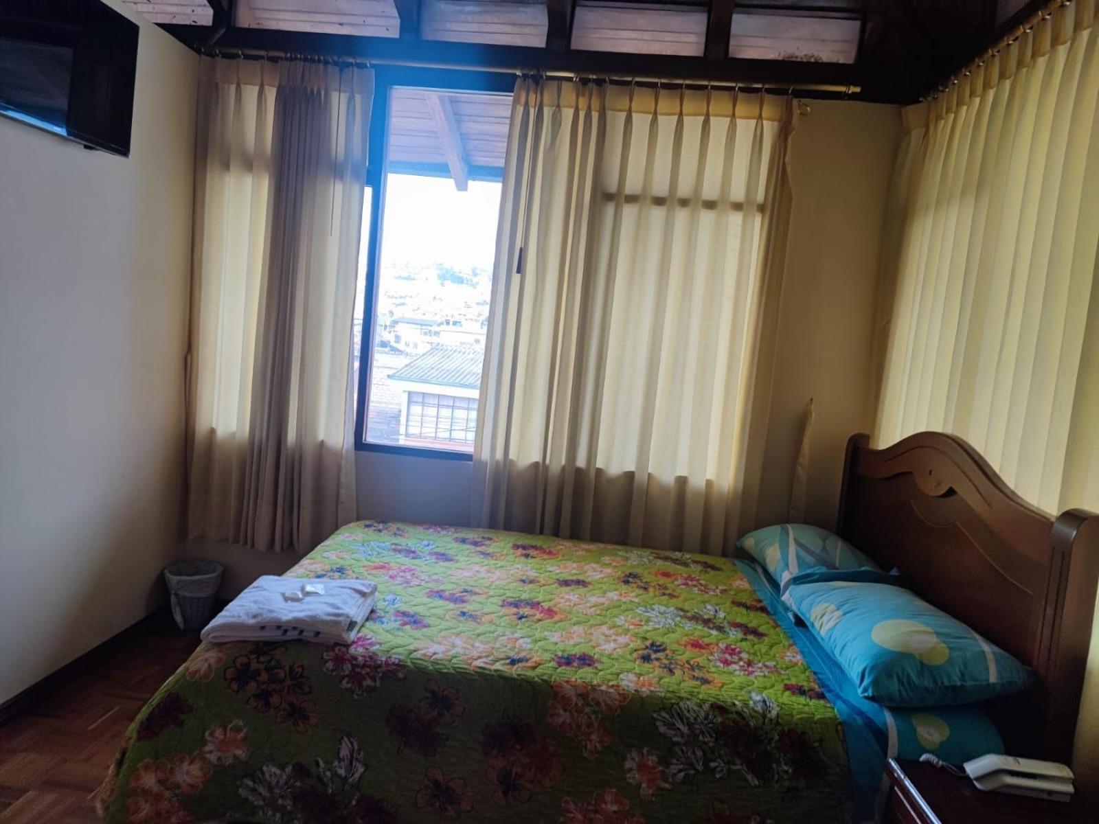 Hostal El Confort Quito Norte Buitenkant foto